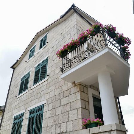 Apartmani Olujic אימוטסקי מראה חיצוני תמונה