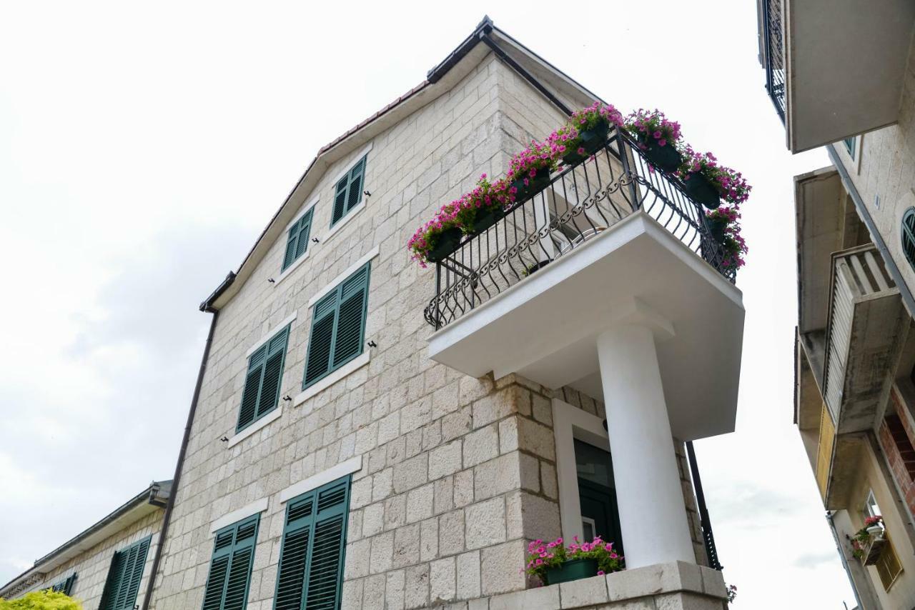 Apartmani Olujic אימוטסקי מראה חיצוני תמונה