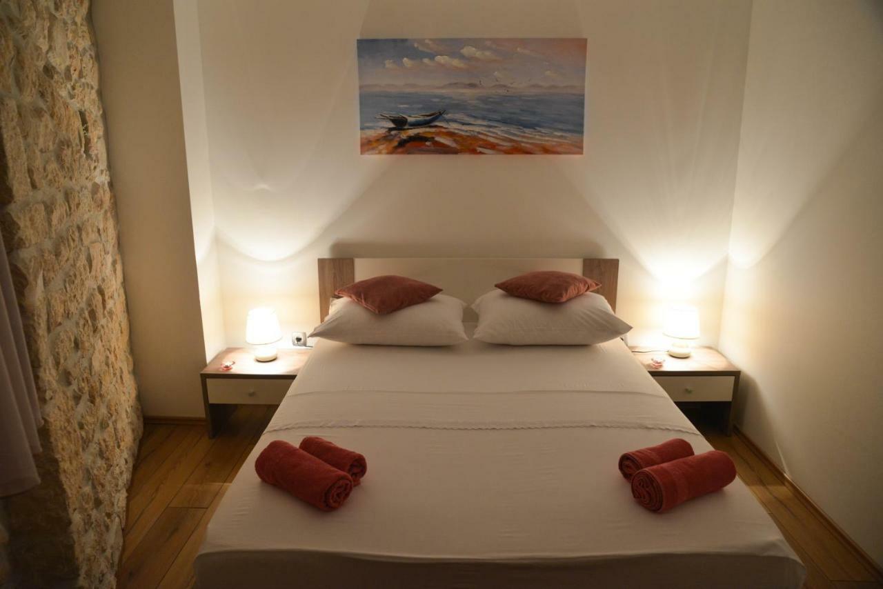 Apartmani Olujic אימוטסקי מראה חיצוני תמונה