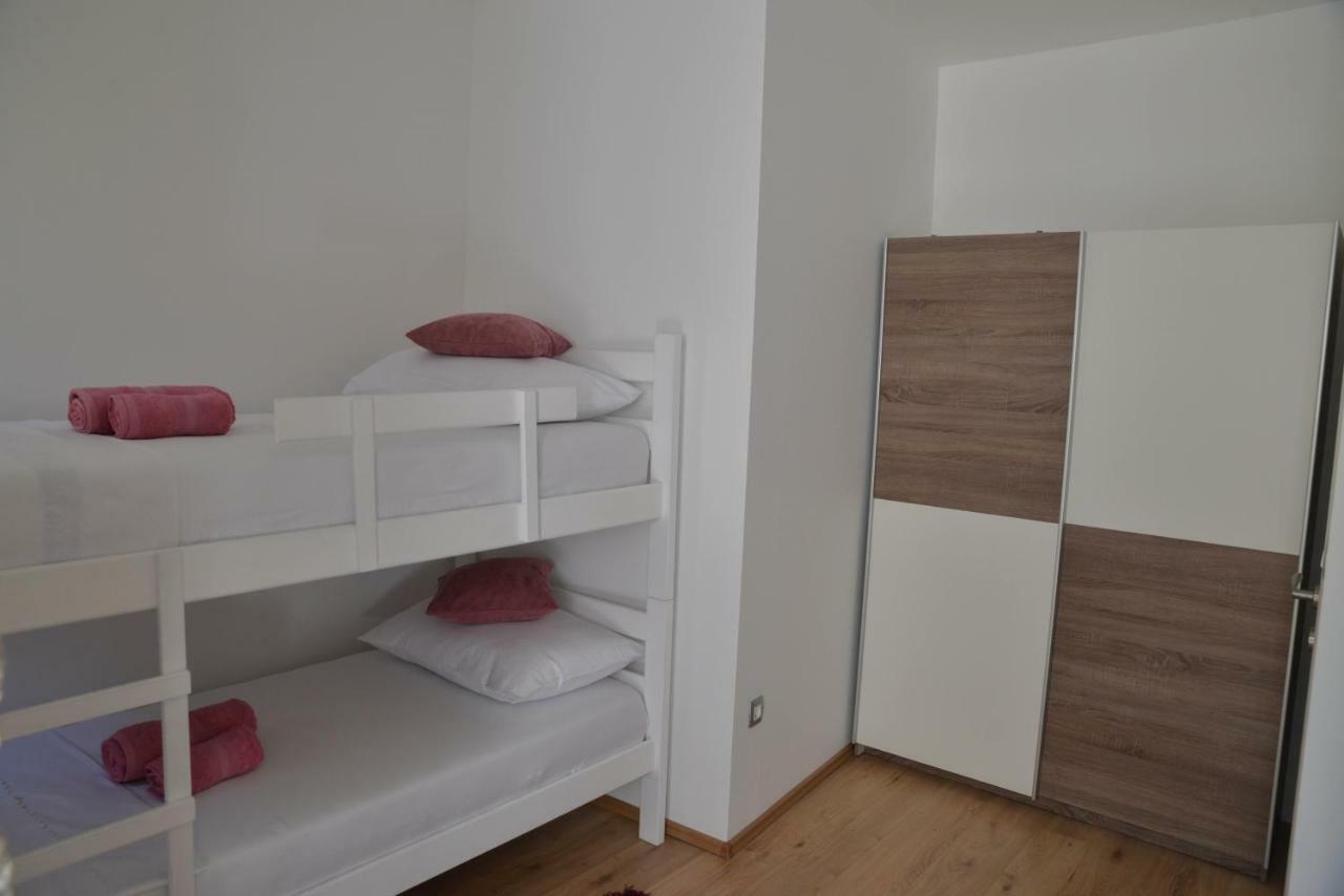 Apartmani Olujic אימוטסקי מראה חיצוני תמונה