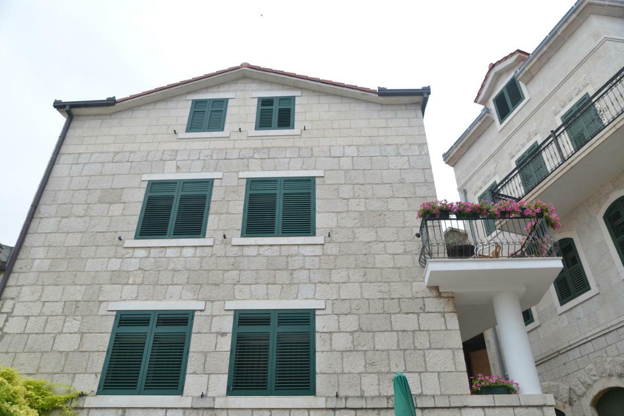 Apartmani Olujic אימוטסקי מראה חיצוני תמונה