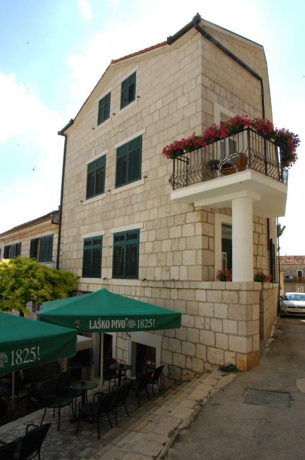 Apartmani Olujic אימוטסקי מראה חיצוני תמונה